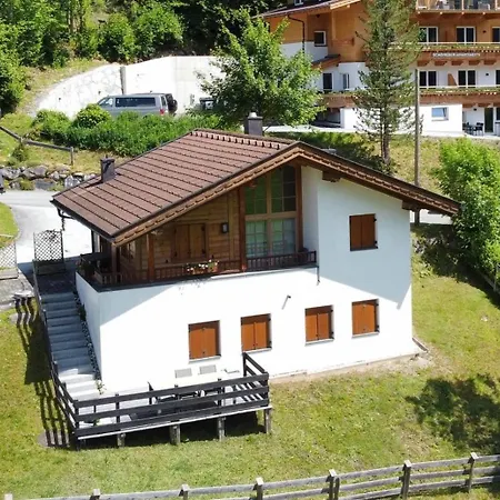 Holiday home Schoeneben Escape
