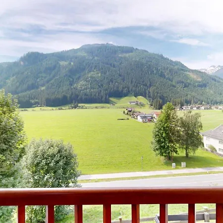 Schoeneben Escape * Wald im Pinzgau
