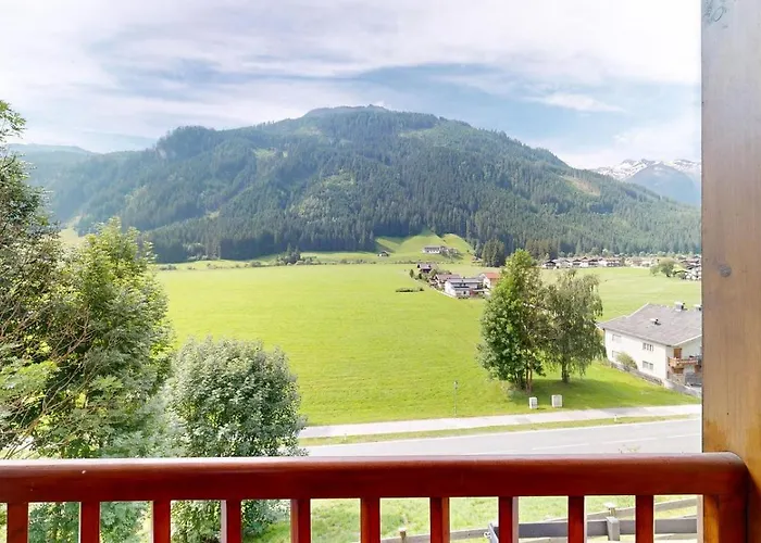 Schoeneben Escape * Wald im Pinzgau