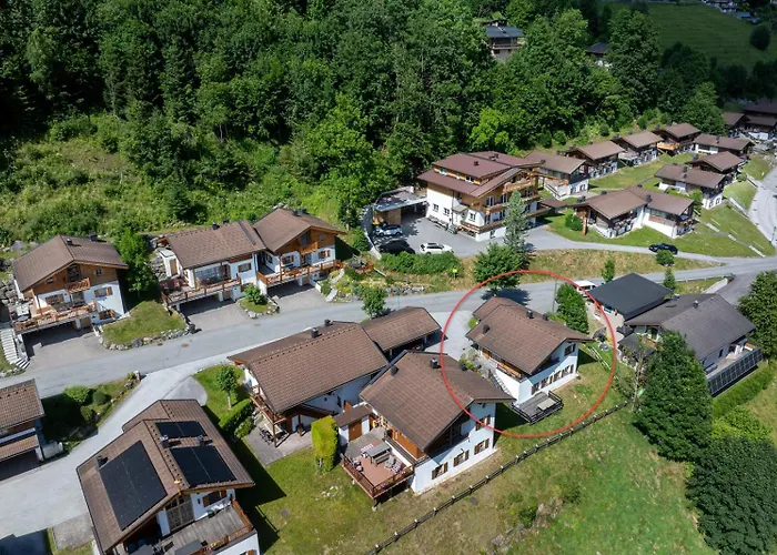 Schoeneben Escape Wald im Pinzgau
